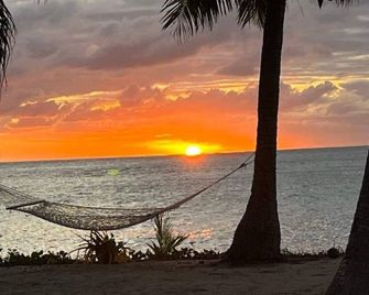 Mai Sunset Beach Resort - Naviti Island