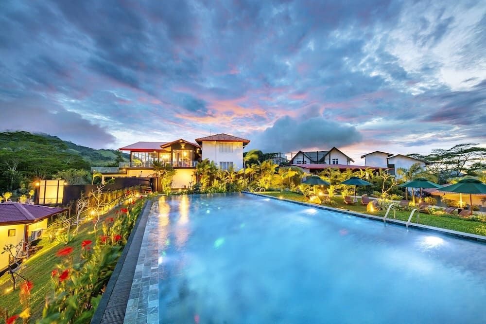 Fox Kandy by Fox Resorts - Luxury in the Mist - קאנדי - בריכה