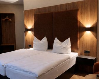 Hotel und Restaurant Hohe Schule - Herborn