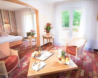 Les Trois Soleils - Saint-Céré - Living room