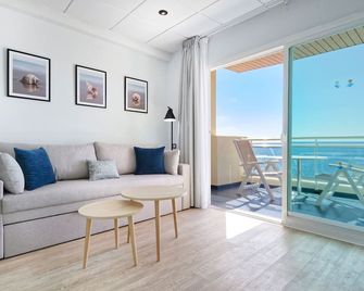 Servatur Green Beach - Mogán - Wohnzimmer