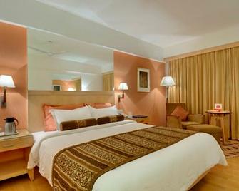 Pride Plaza Hotel, Ahmedabad - Ahmedabad - Chambre