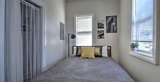 Week/Month Discounts Renovated Bright 1 Br In The Heart Of Capitol Hill Apt B - Seattle - Bedroom