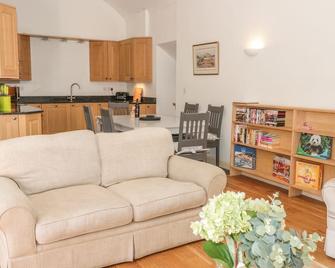 Hen Stabl - Beaumaris - Living room