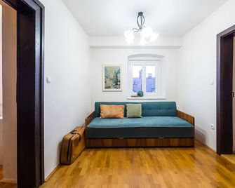 Stairway to the castle - Ljubljana - Wohnzimmer