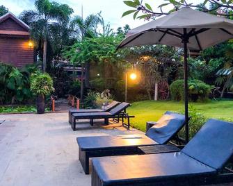 Vimean Sovannaphoum Resort - Battambang - Innenhof