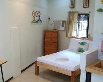 Private room - Carcar - Chambre
