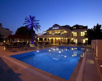 Montana Hotel - Dalyan (Mugla)