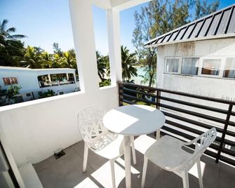 Holiblue - Blue bay - Balcony