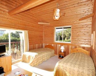 Hotel Akamon - Izu Ōshima - Schlafzimmer