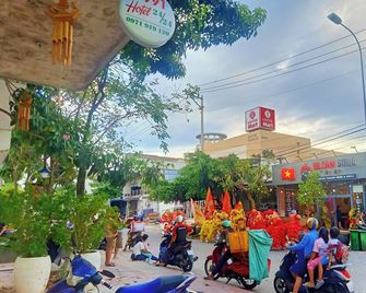 1991 Hotel Phan Thiet - Phan Thiet