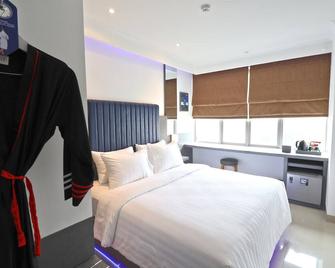 Moritz Biz Gandaria - Jakarta - Bedroom