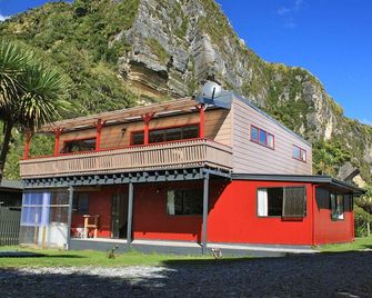 Te Hui House - Punakaiki - Gebäude