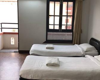 Little Buddha Inn - Kathmandu - Bedroom