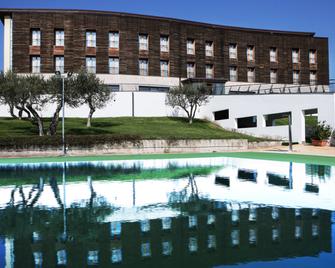 Grand Hotel Garden - Barile - Zwembad