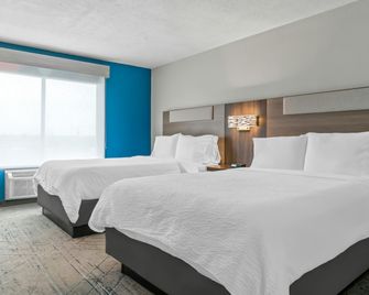 Holiday Inn Express Lapeer By IHG - Lapeer - Habitación