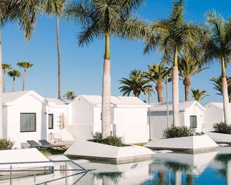 Club Maspalomas Suites & Spa - Adults Only - Maspalomas - Pool