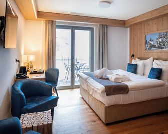 Boutique Hôtel Corbetta Spa 80m2 La Montagne à 5 Minutes De L Autoroute A12 Aux Paccots Sur Mont - Chatel-Saint-Denis - Habitación