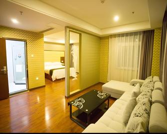 Greentree Inn Fuyang Yijing International North Business - Fuyang - Bedroom
