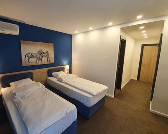 Premium Crown Suites - Belgrado - Slaapkamer