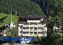Hotel Garni Valülla - Ischgl - Rakennus