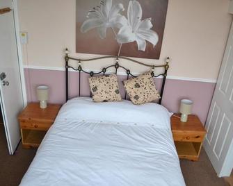 Cherrylee - Sandown - Bedroom