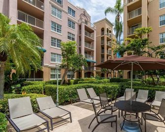 Yacht Club at Aventura 2 Bed 2 Bath Luxu - Aventura