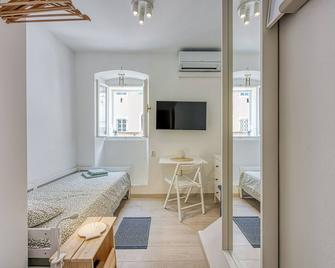 Lasta 15 Losinj Town Single Room - Mali Lošinj - Bedroom