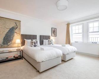 Kinness House - No 14 - St. Andrews - Bedroom