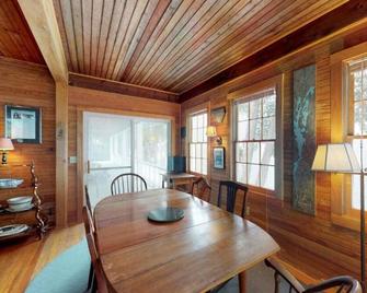 The Island Lakehouse - Grand Isle - Comedor