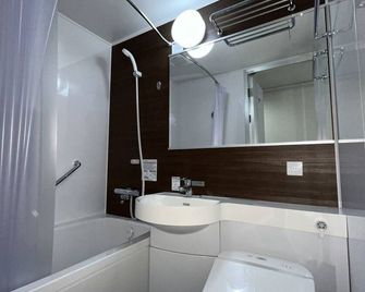 Hotel Alpha-One Yamaguchi Inter - Yamaguchi - Bathroom