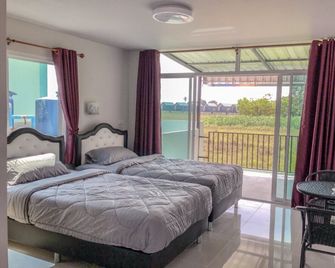 Chayapa Hotel - Fang - Habitación