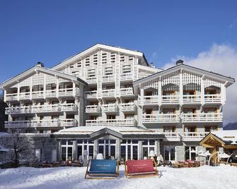 Ecrin Blanc Resort Courchevel - Courchevel - Bygning