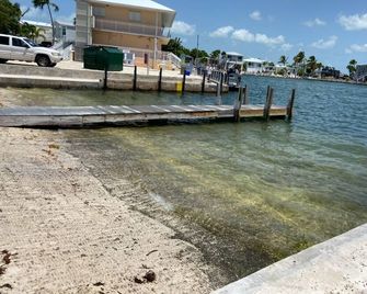 Island Oasis ~ Your Paradise Awaits! - Cudjoe Key - Outdoors view