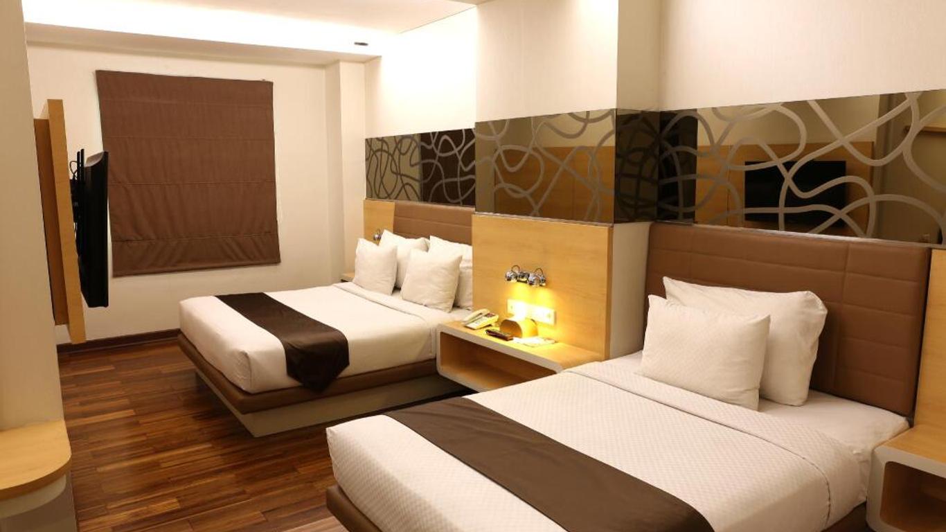 Sub City Hotel