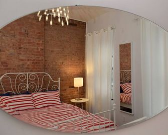 (4B) Two Bedroom Home Just Off Park Ave. - New York - Bedroom