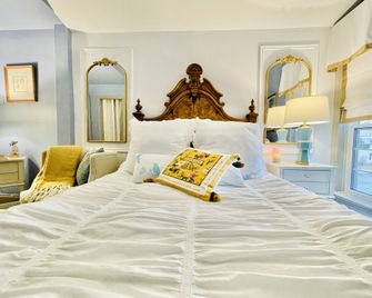 Charlotte's Rose Inn - שרלוטאון - חדר שינה