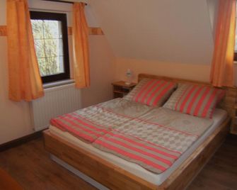 Doppelzimmer Liliensteinblick 1.Og - Porschdorf - Slaapkamer