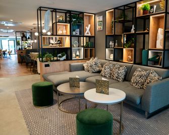 Holiday Inn Nottingham By IHG - Nottingham - Lounge