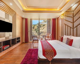 Sterling Shivalik Chail - Shimla