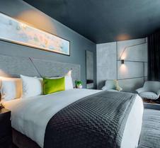 Eatons Hill Hotel