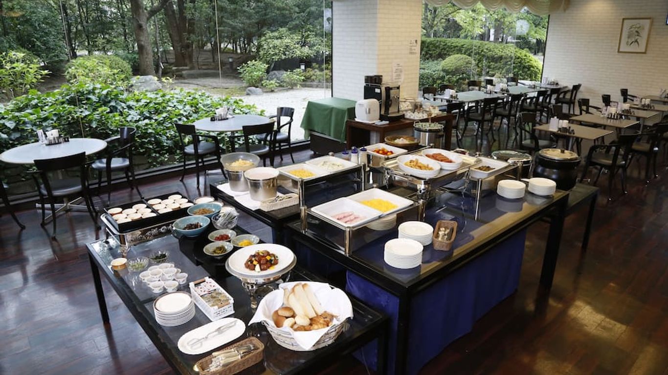 هوتل إن سي بي