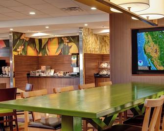 Fairfield by Marriott Inn & Suites East Hartford - East Hartford - Restaurant