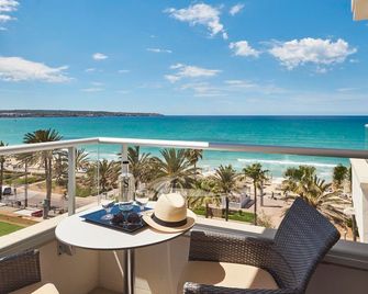 Pure Salt Garonda - Adults Only - פלמה דה מיורקה - מרפסת