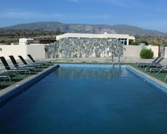 Jebel Shams Resort - Ayn Umq - Pool