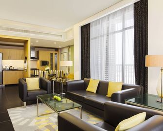Hala Arjaan by Rotana - Abu Dhabi - Living room