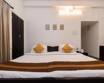 Hotel O Rathi Kunj Near City Centre Salt Lake - Calcuta - Habitación