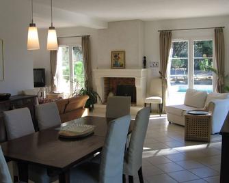 Belle bastide du Midi - Campagnan - Comedor