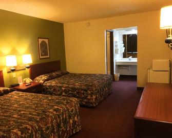 Thunderbird Motor Inn - Baraboo - Bedroom