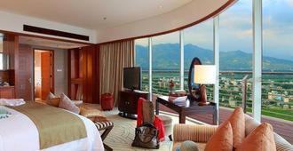 Grand Soluxe Hotel And Resort Sanya - סניה - חדר שינה